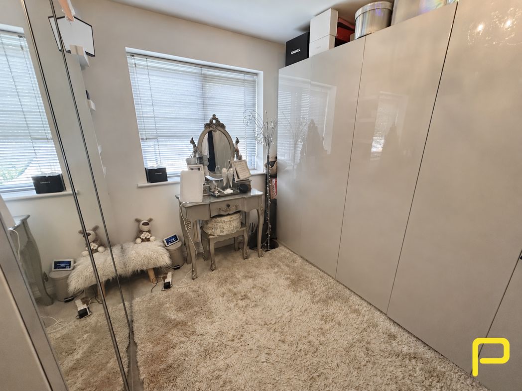 Property image 12 of 20