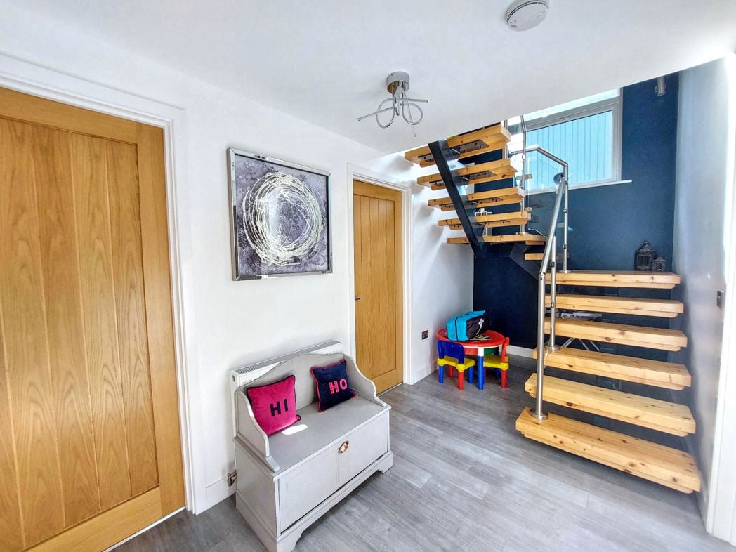 Property image 7 of 30