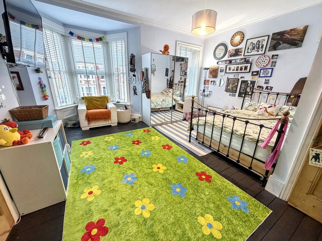 Main bedroom
