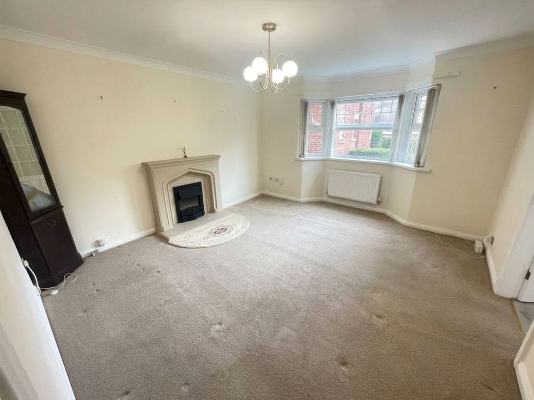 Property image 4 of 8