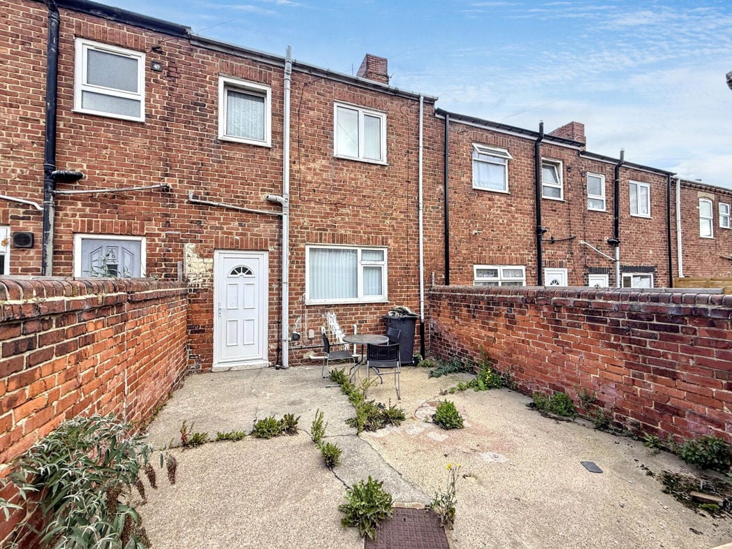 Property image 14 of 16