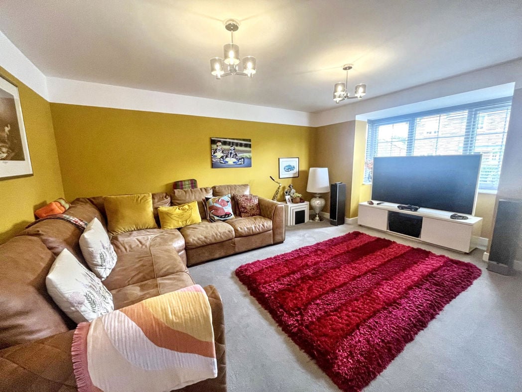 Property image 5 of 17