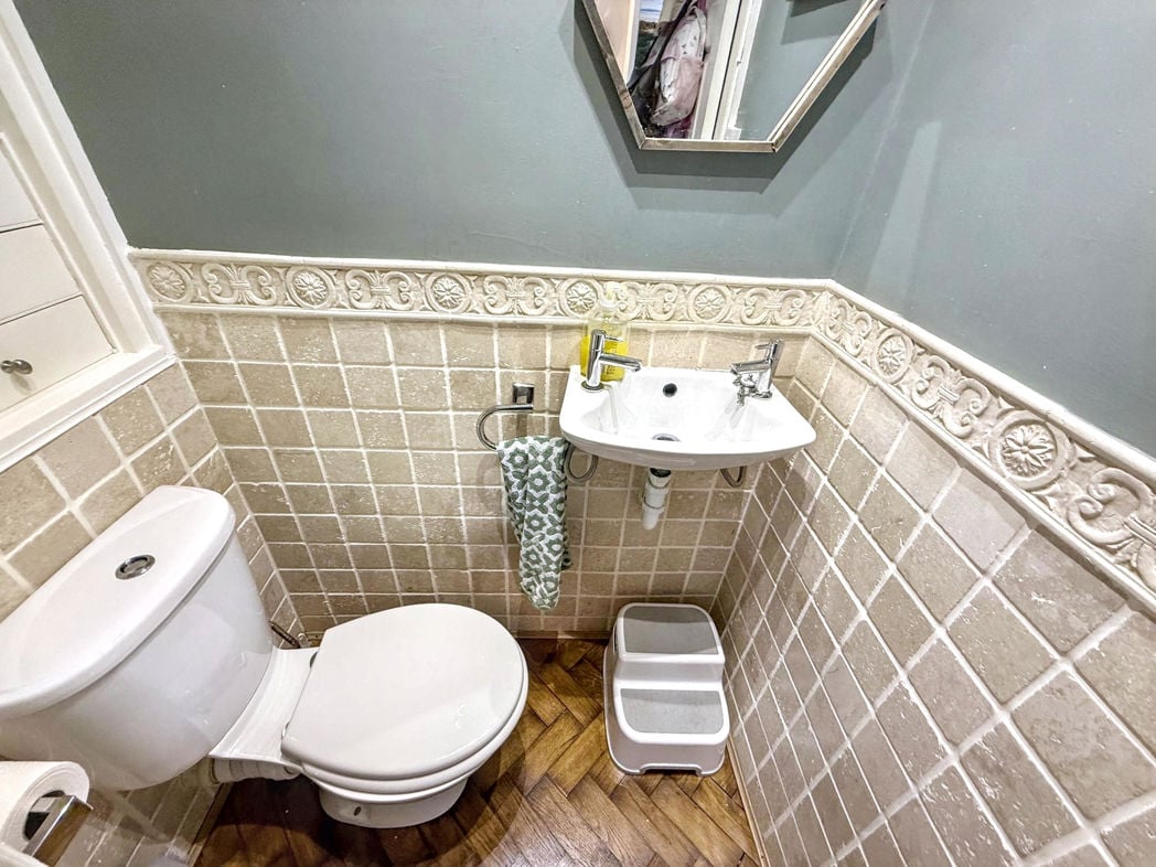 Property image 7 of 15