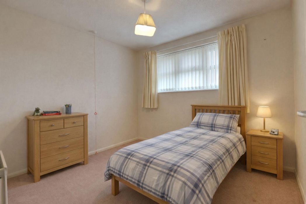 Property image 5 of 13