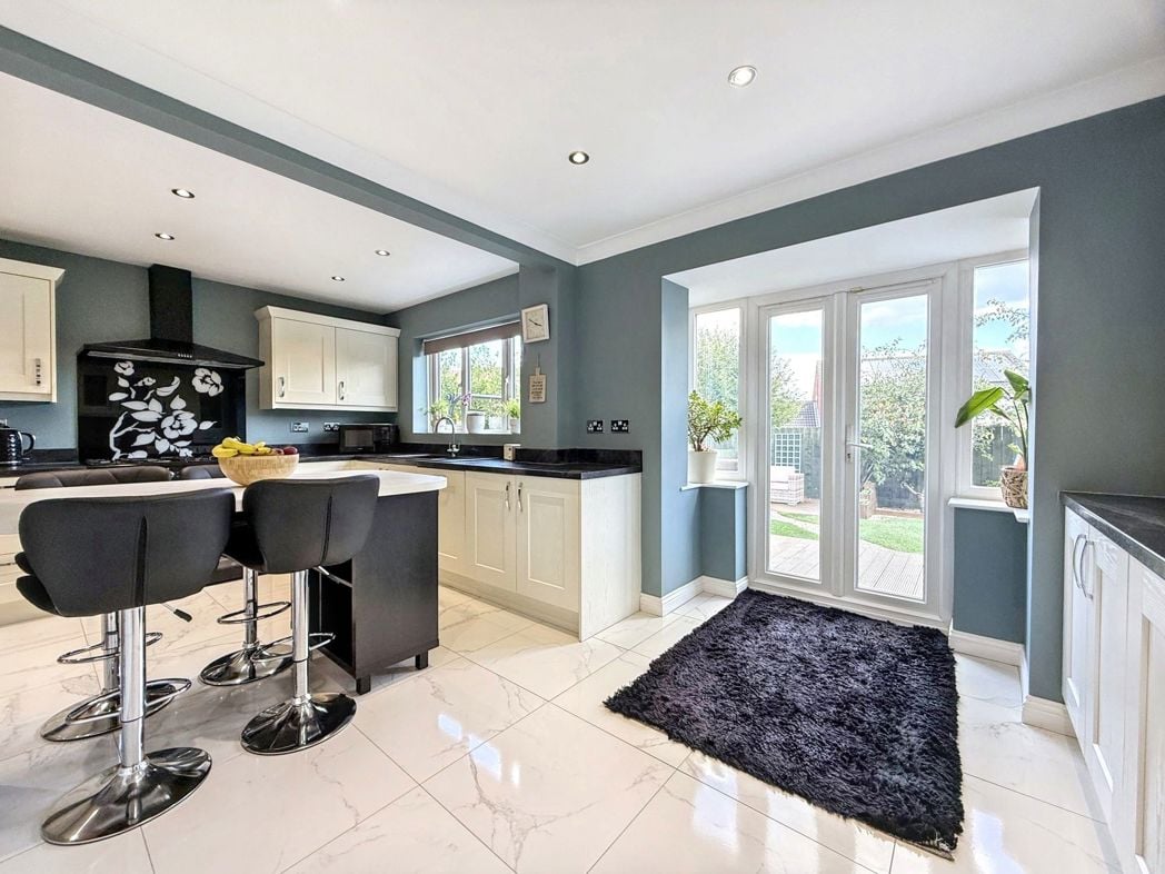 Property image 6 of 71