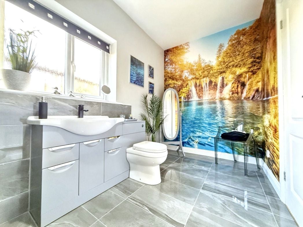 Property image 18 of 71