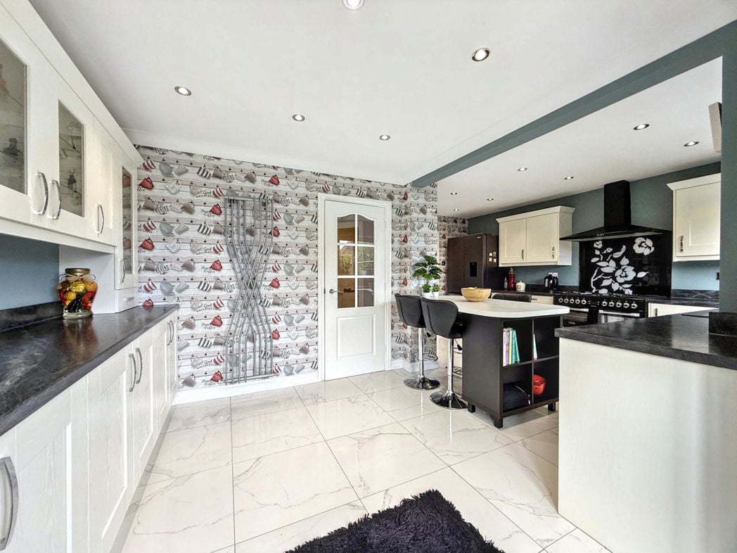 Property image 64 of 71