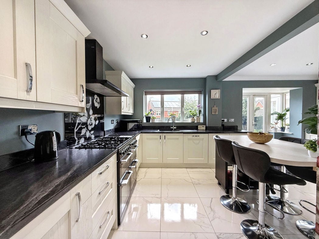 Property image 65 of 71
