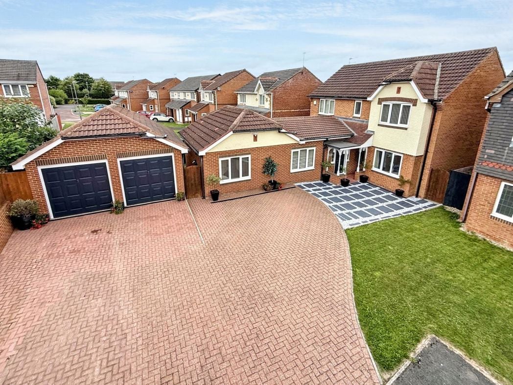 Property image 32 of 71