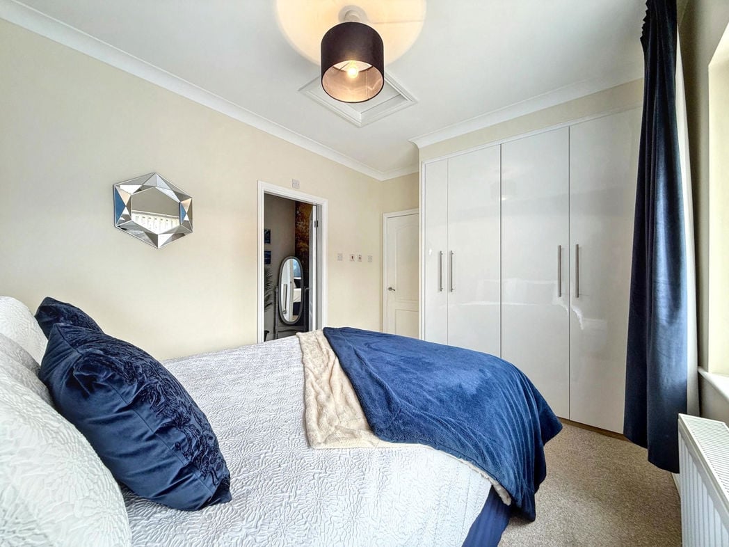 Property image 17 of 32