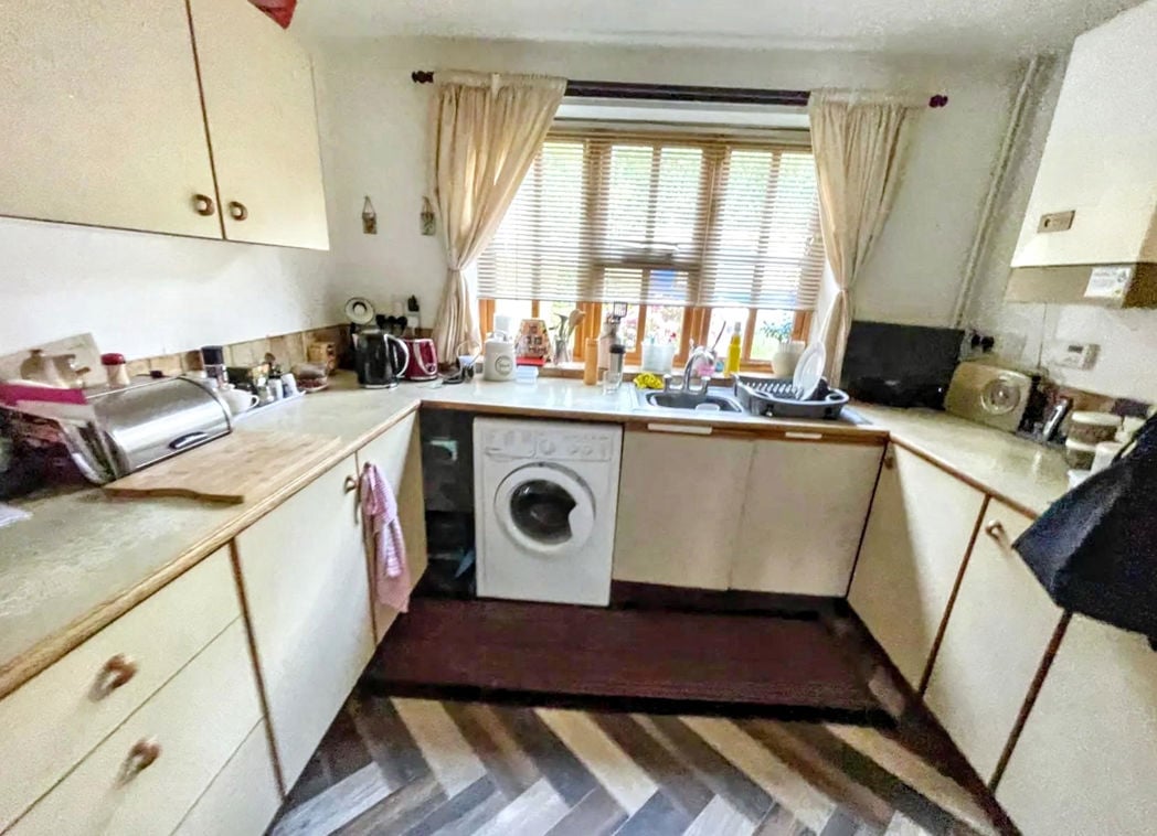 Property image 4 of 10