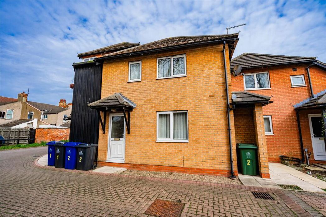 Property image 1 of 11