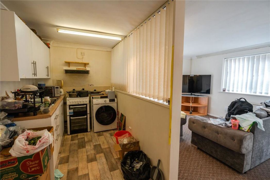 Property image 6 of 11