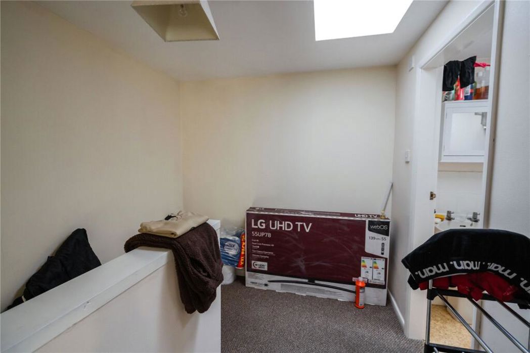 Property image 7 of 11