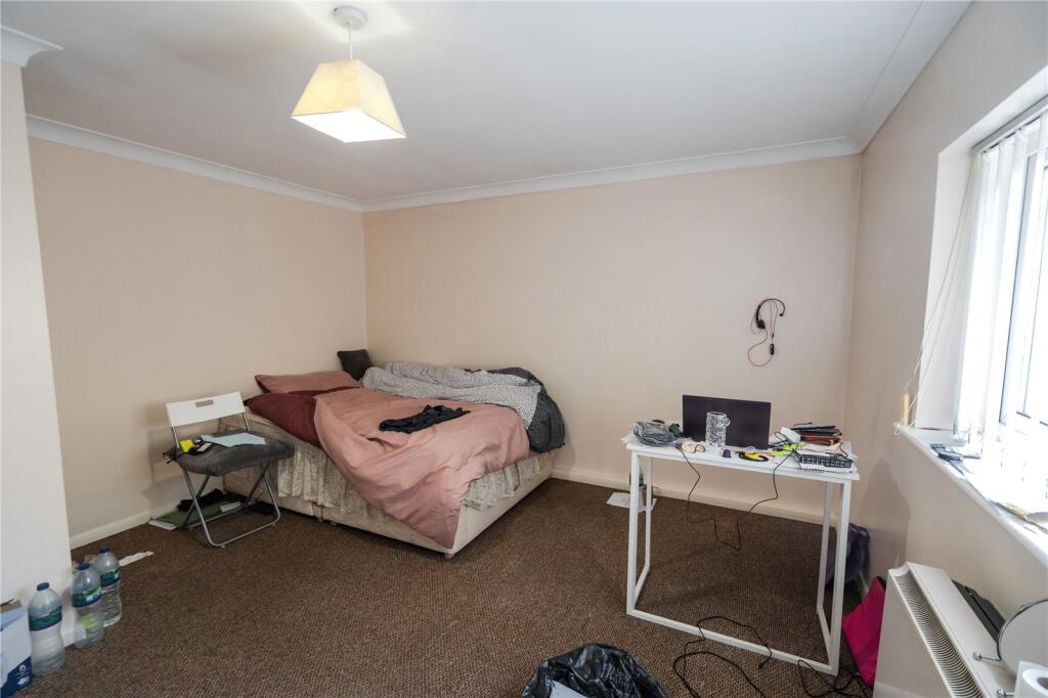 Property image 8 of 11