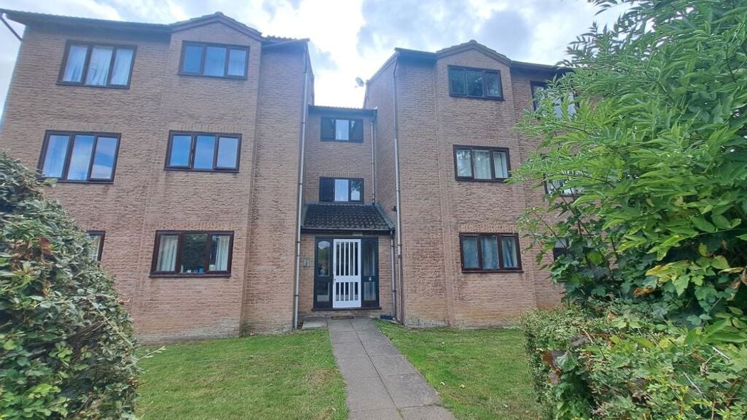 Property image 1 of 9
