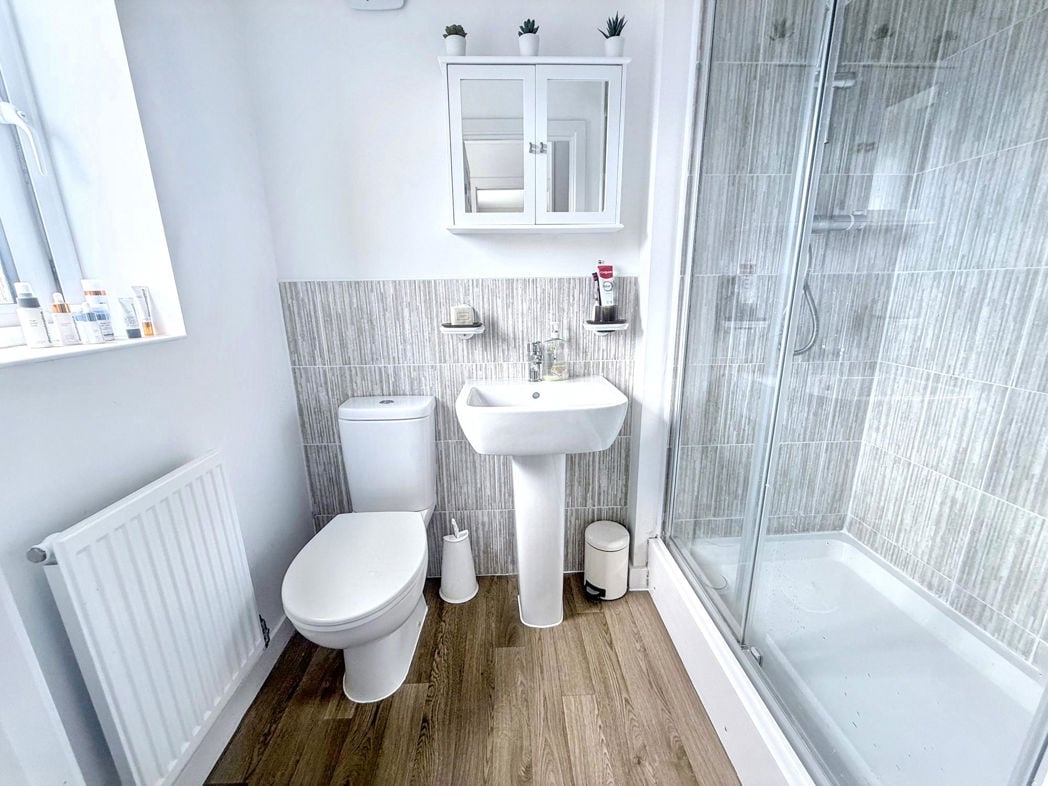 Ensuite