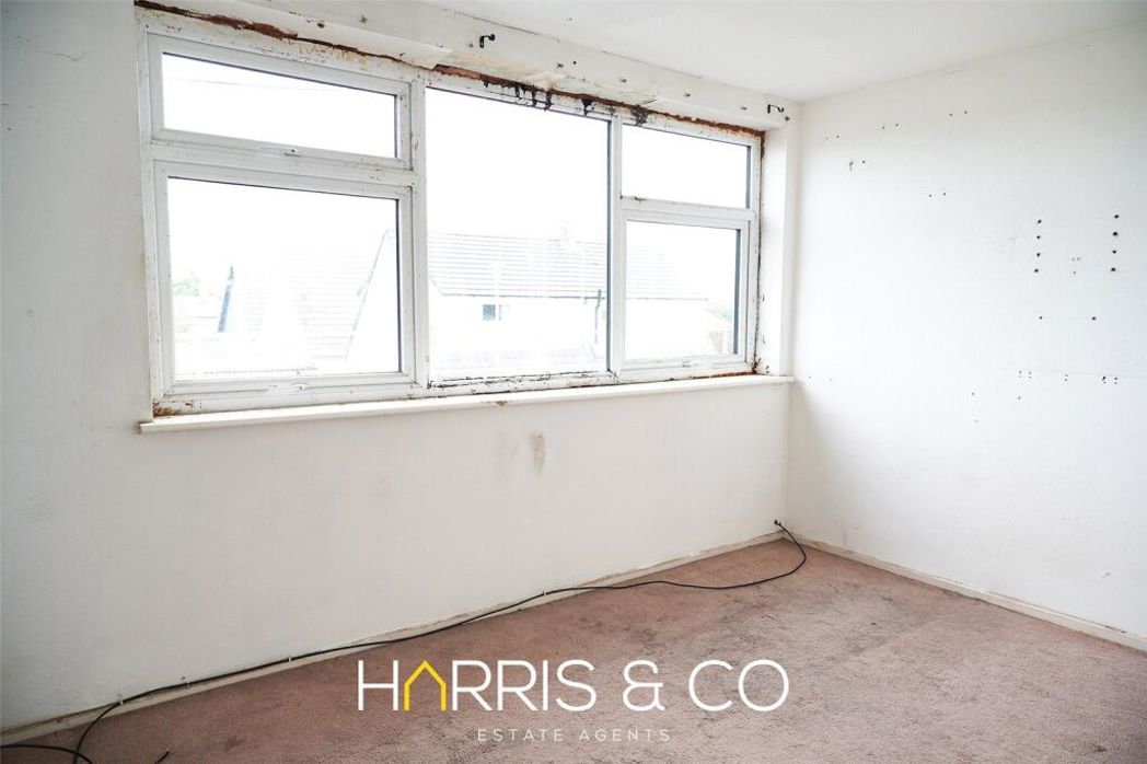 Property image 6 of 11