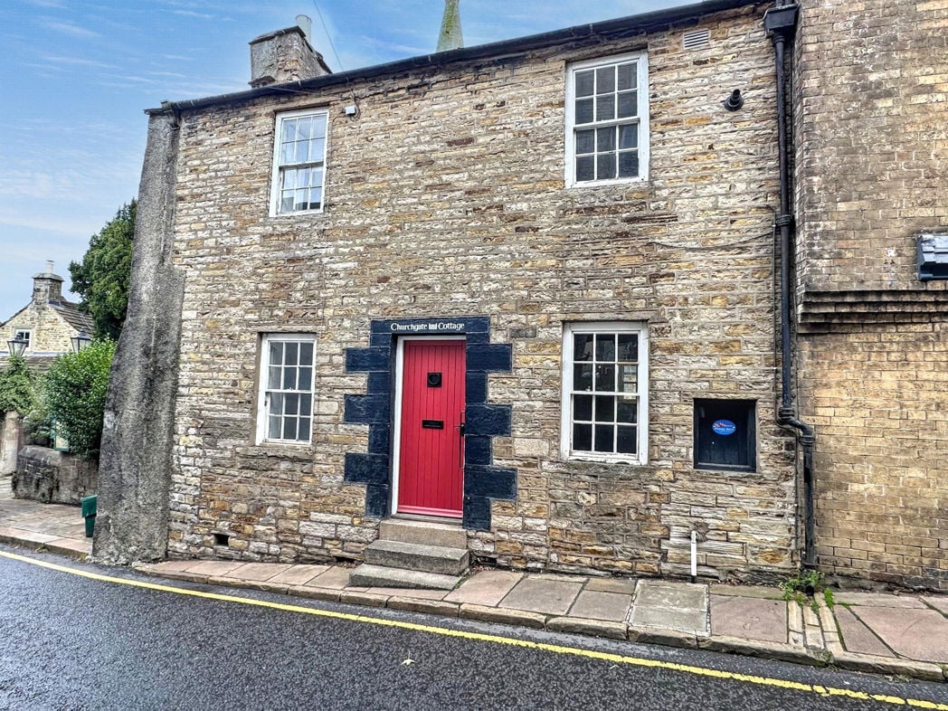 Property image 1 of 14
