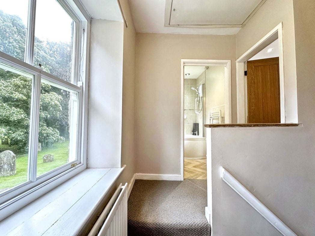 Property image 12 of 14