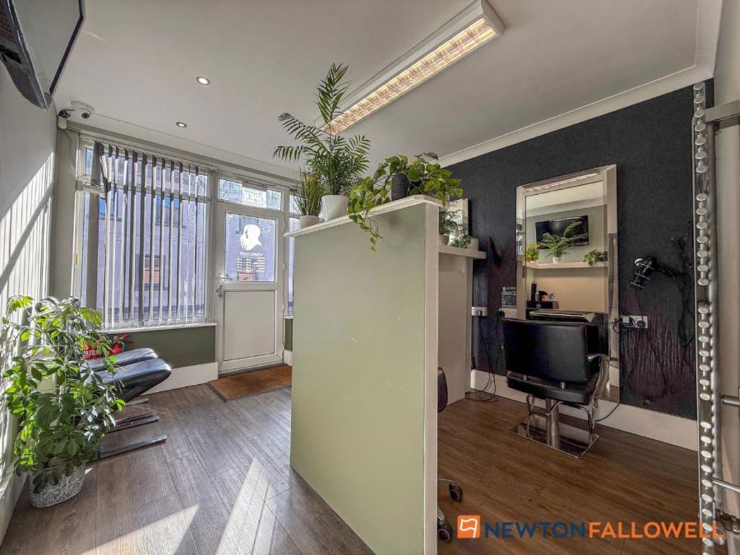 Property image 3 of 17
