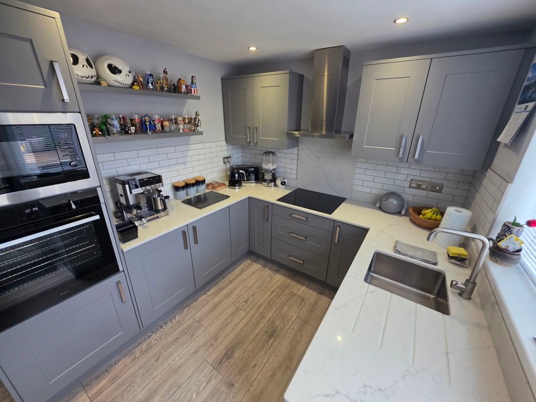 Property image 3 of 22