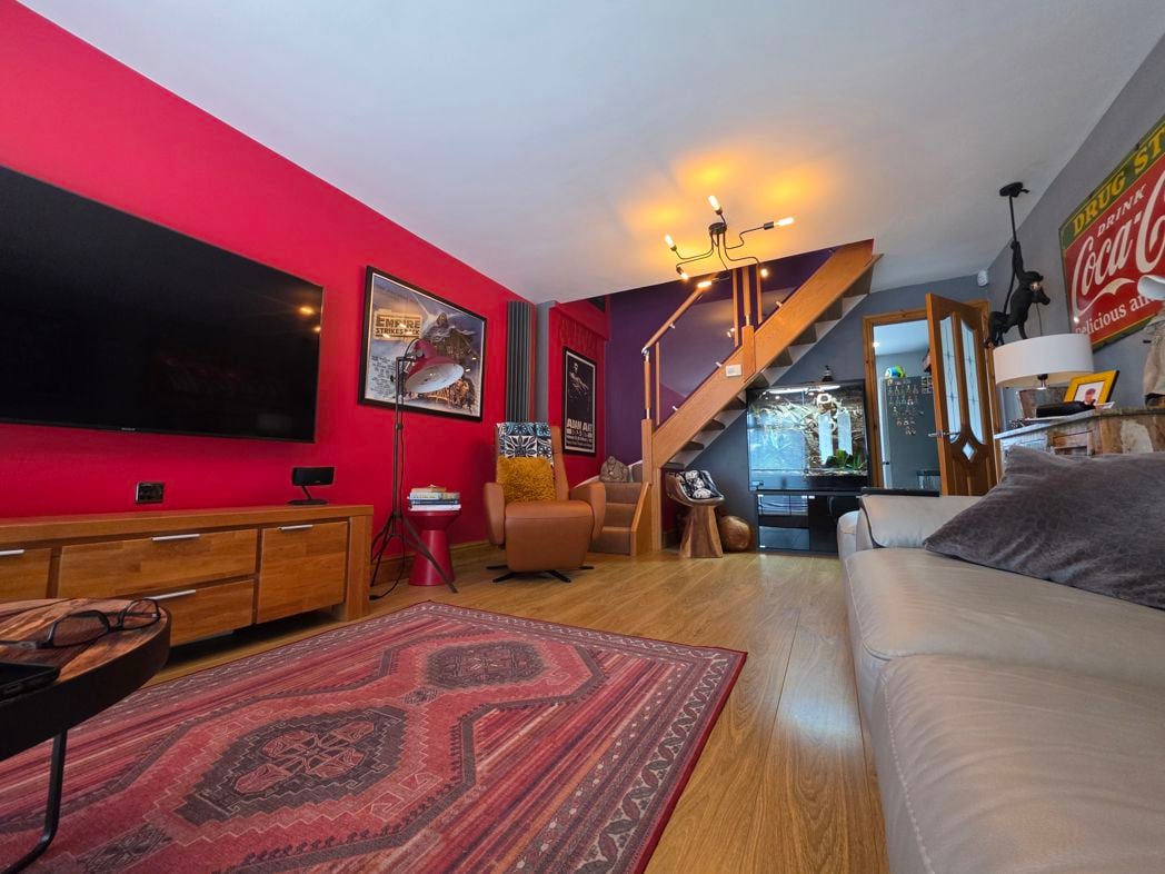 Property image 2 of 22