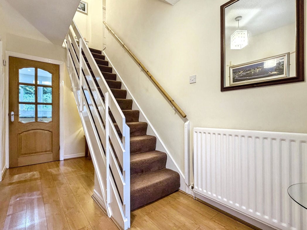Entrance/Hallway