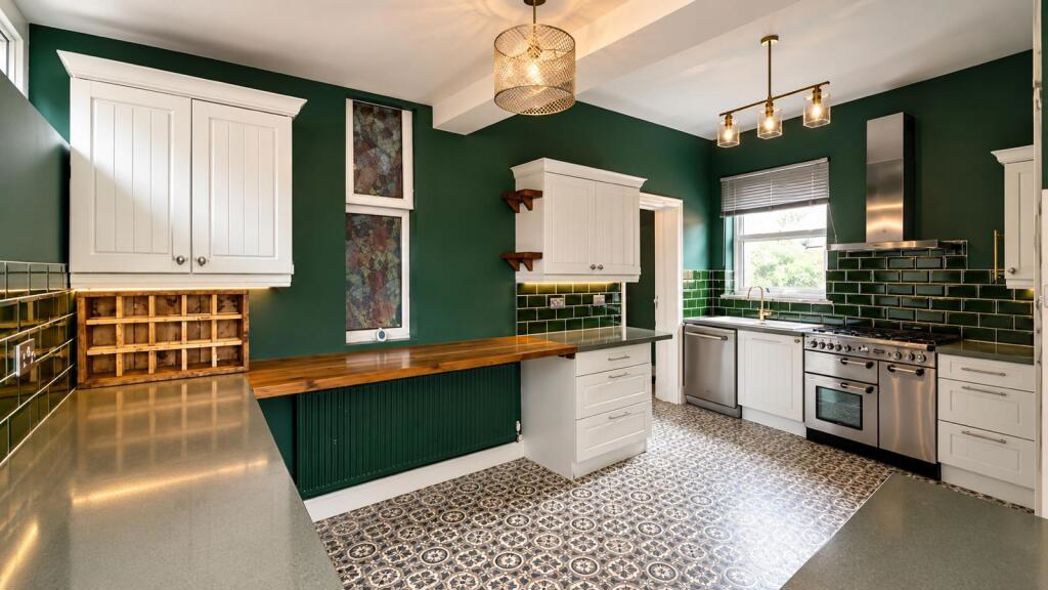 Property image 5 of 19