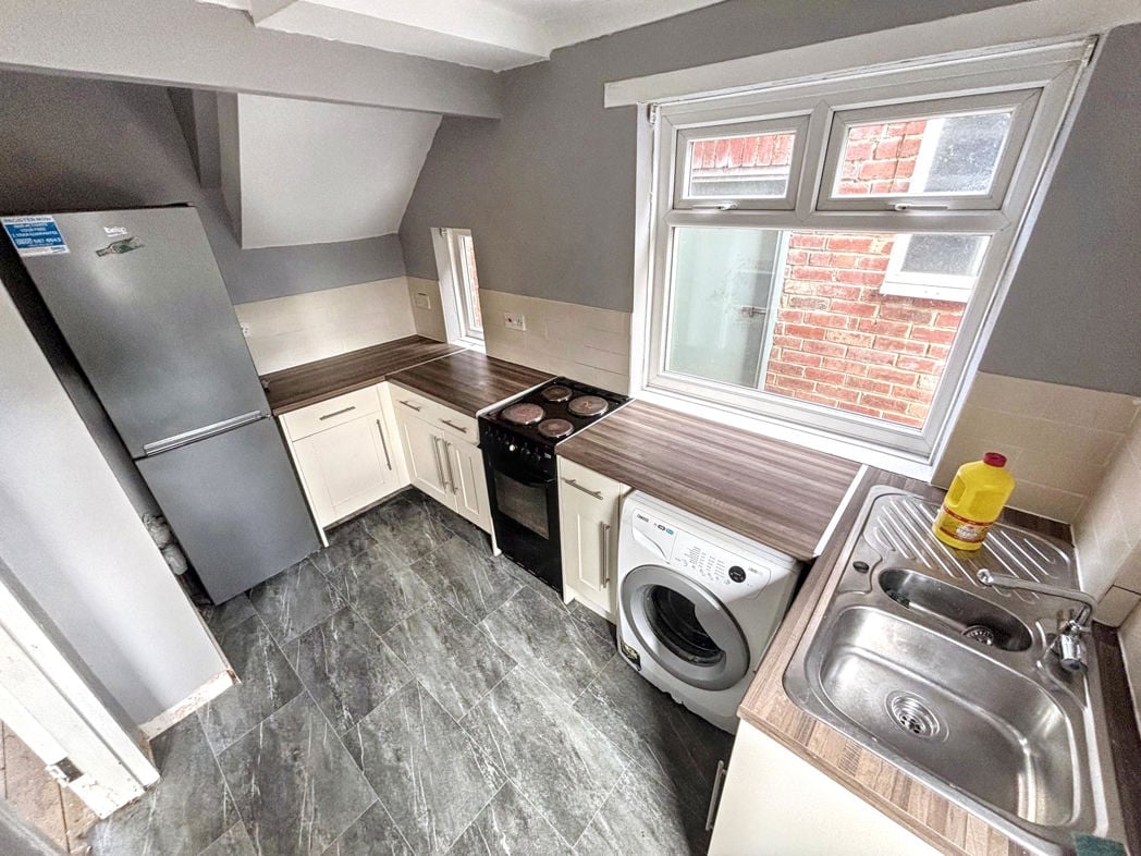 Property image 5 of 13