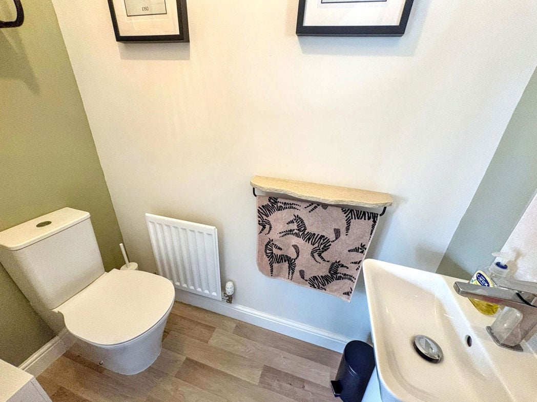 Property image 9 of 22