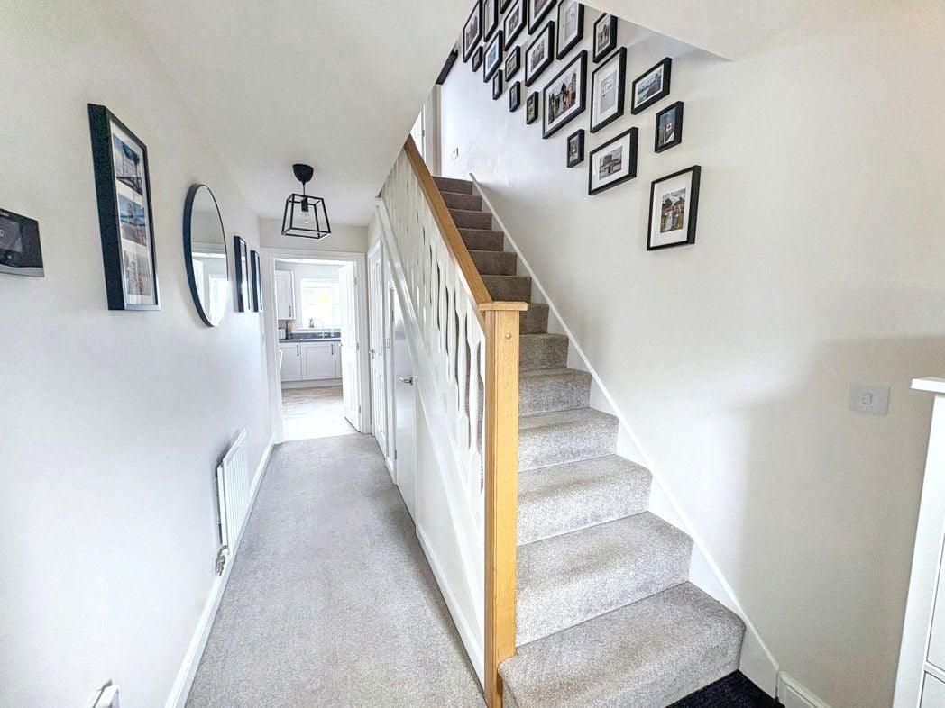 Property image 10 of 22