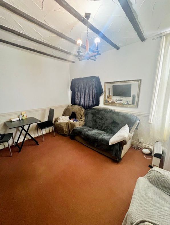 Property image 7 of 17