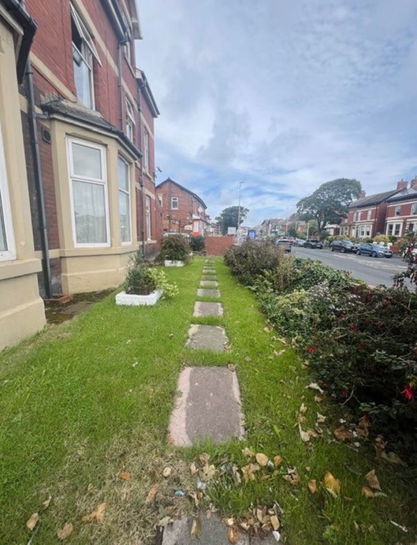 Property image 16 of 17
