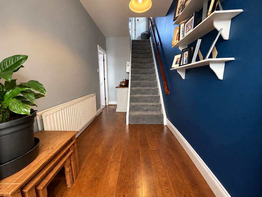 Entrance/Hallway