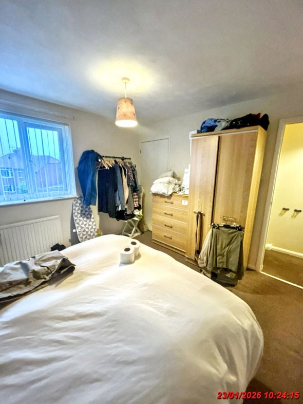 Property image 11 of 14