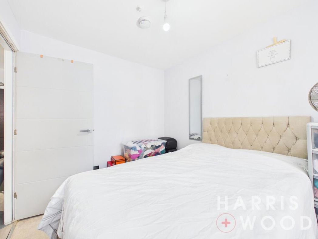 Property image 7 of 9