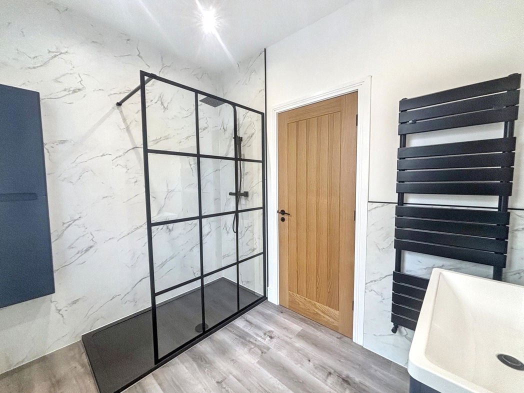 Shower Room/WC