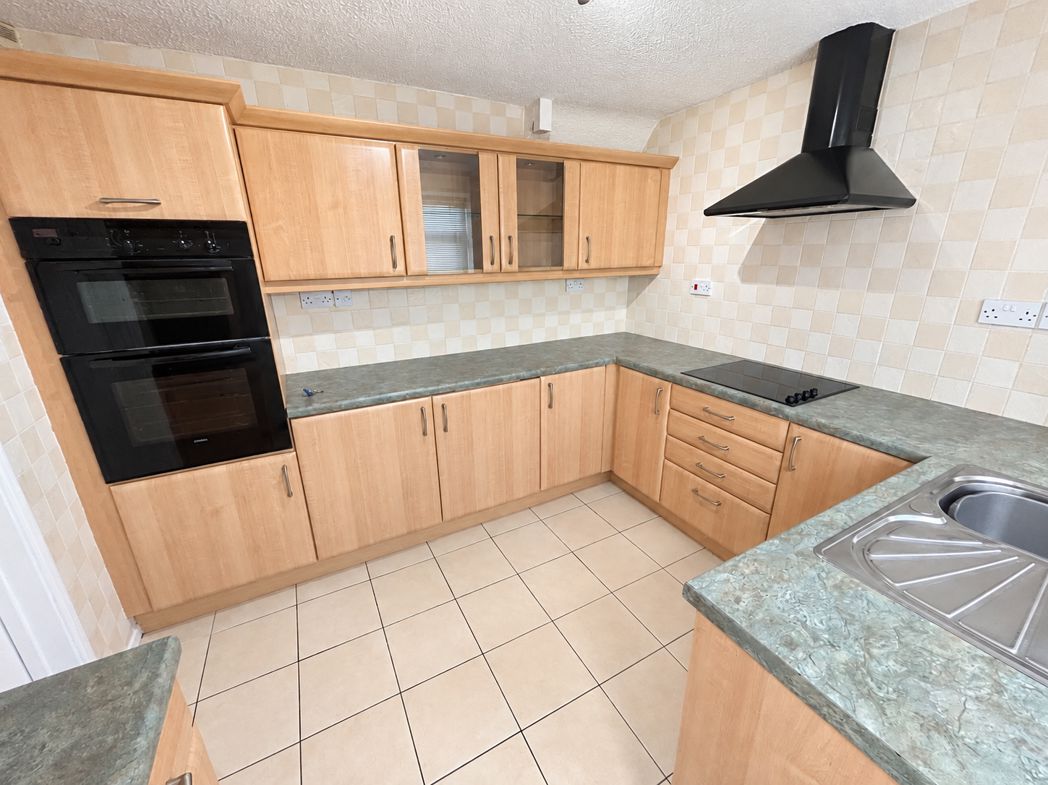 Property image 3 of 10
