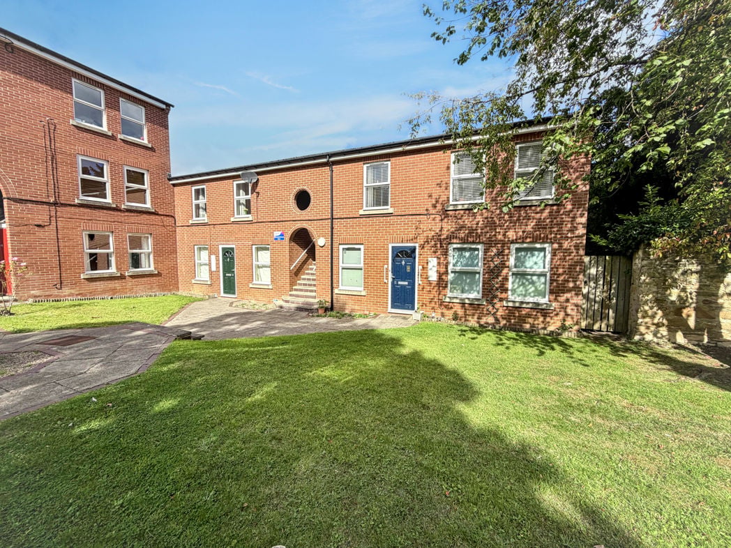 Property image 6 of 6