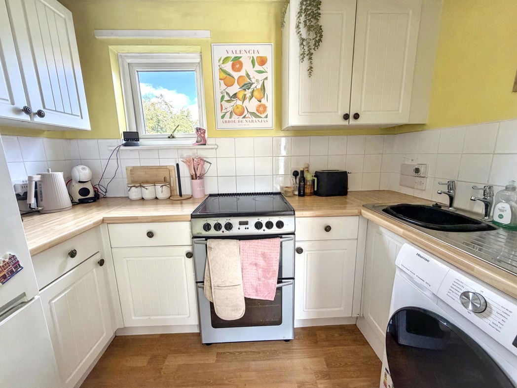 Property image 5 of 6