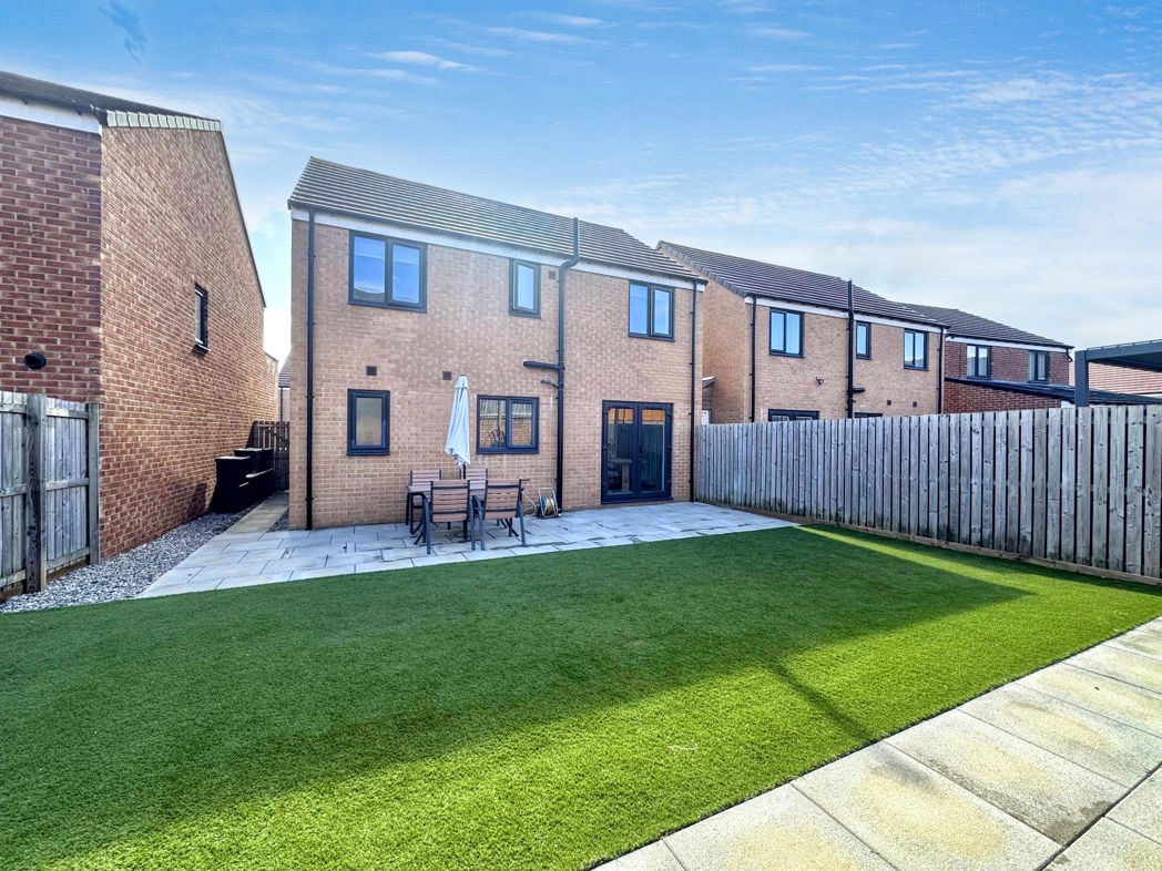 Property image 21 of 23