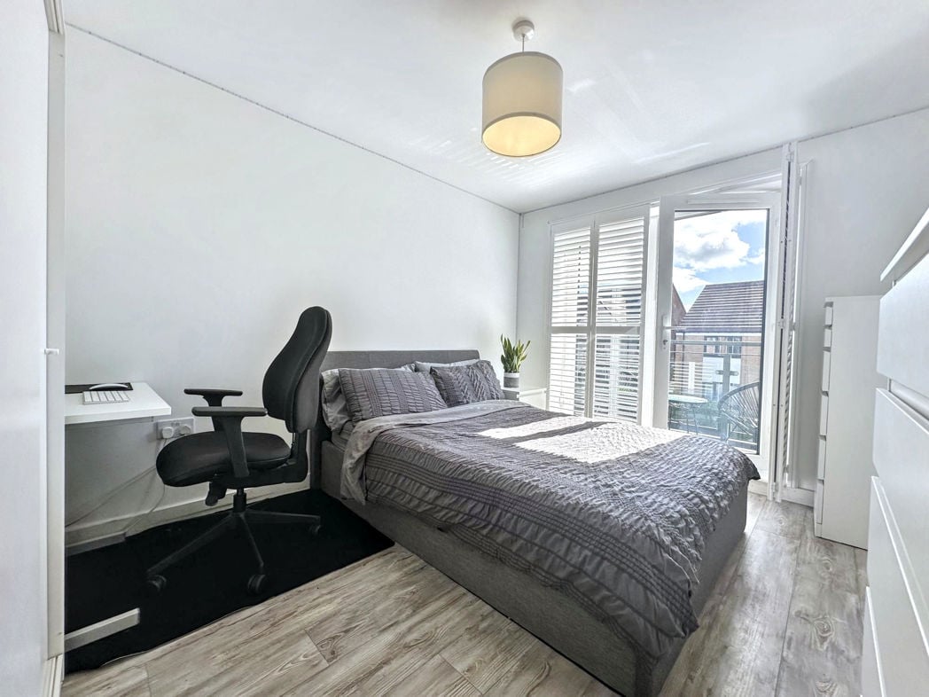 Property image 14 of 23