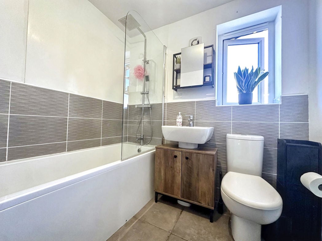 Property image 20 of 23