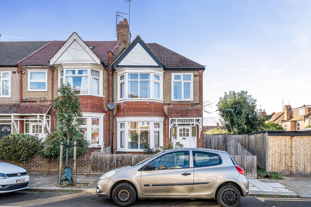 Property image 1 of 8
