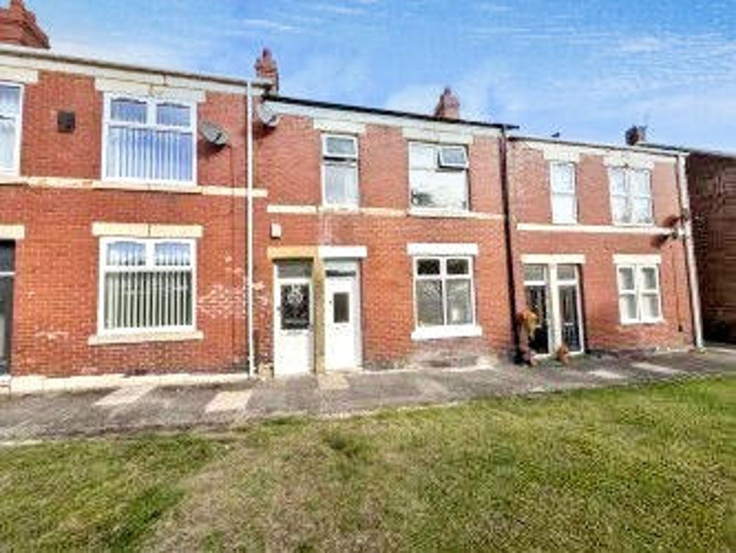 Property image 1 of 8