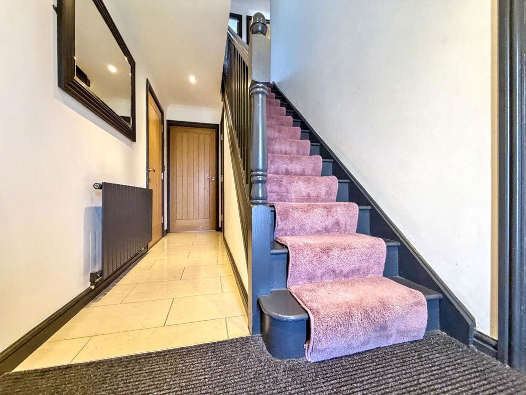 Entrance/Hallway