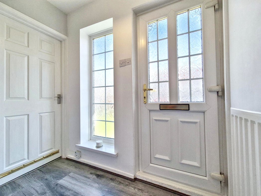 Entrance/Hallway