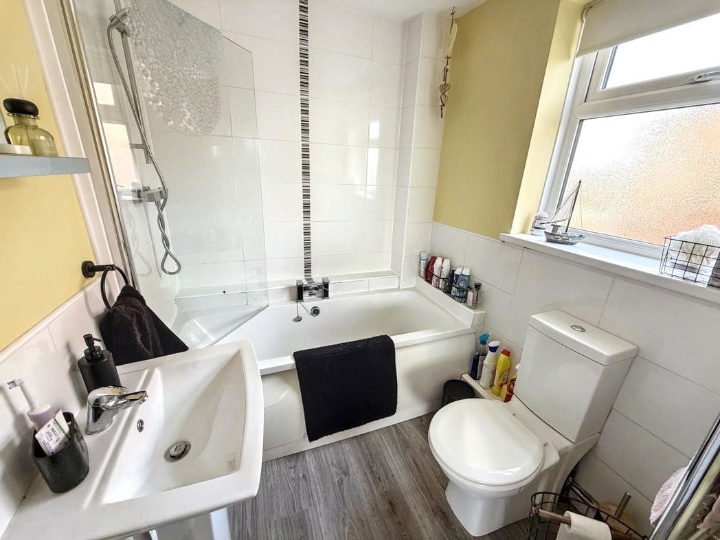 Bathroom W/C