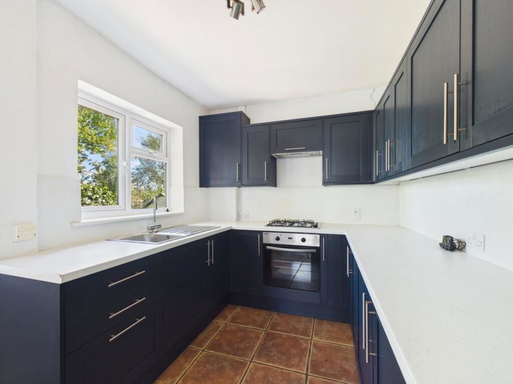 Property image 2 of 12